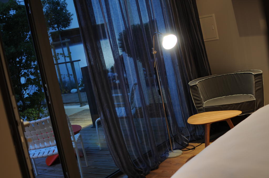 Hotel-Restaurant L'Aquarelle Breuillet  ห้อง รูปภาพ